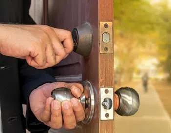 Strongsville Locksmith Service Strongsville, OH 440-653-8256